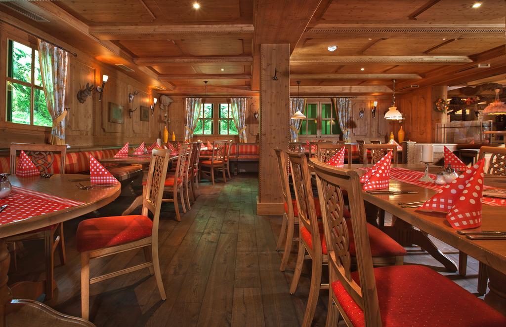 Gaestehaus Dorf-alm Hotel